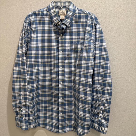 L.L. Bean Men's Shirt Size Large Blue White Plaid Button Down Traditional Fit - Picture 1 of 6